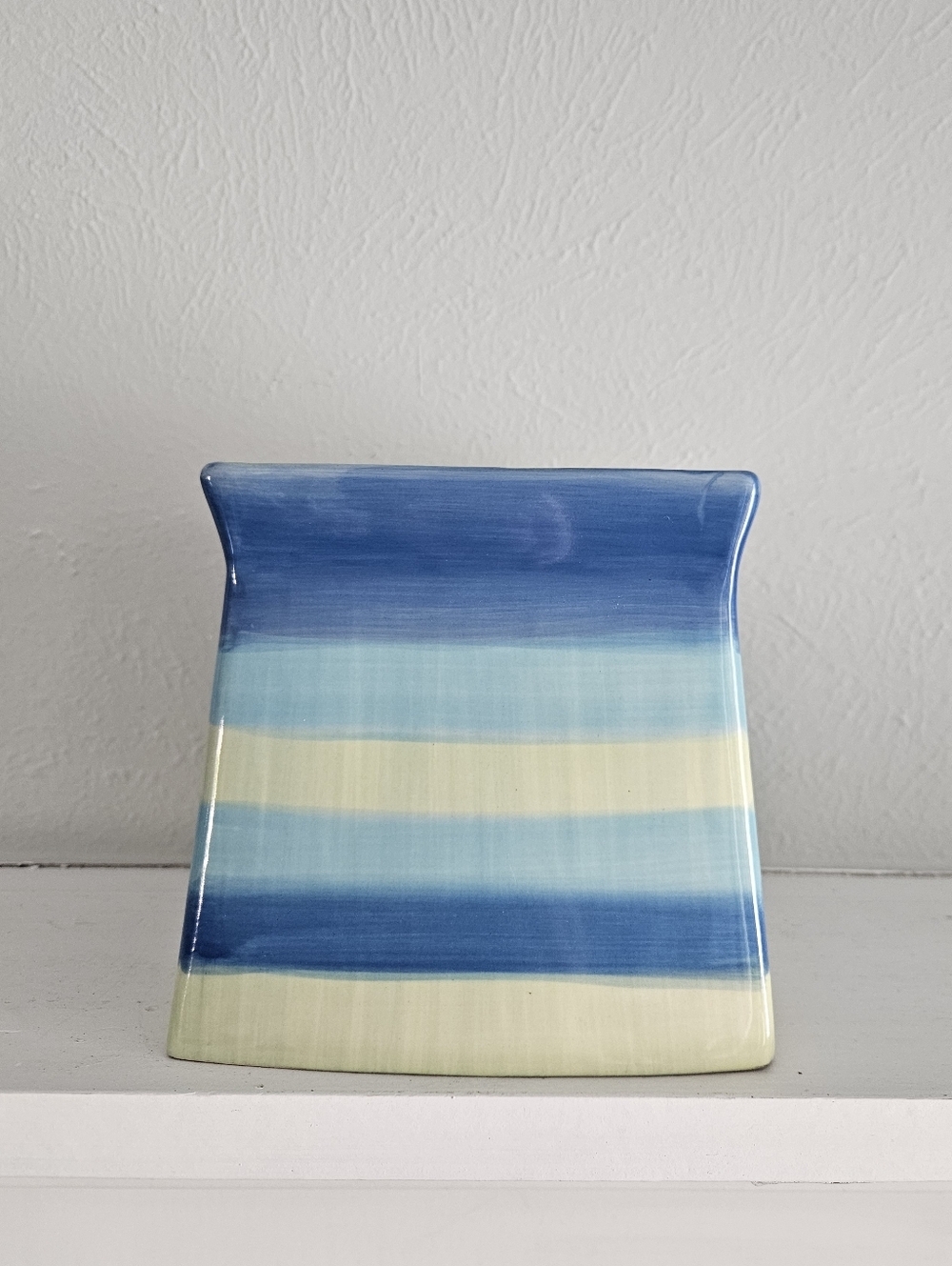 Vintage Springs Global Hand Painted Glazed Ceramic Decorative Tissue Box Cover - Picture 3 of 12